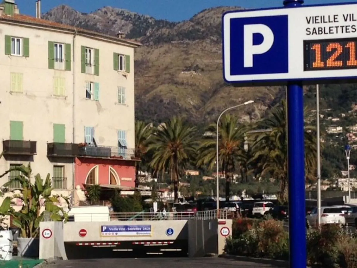 Appartement Welcome In The Cozy Blue Nest Pedestrian Menton France